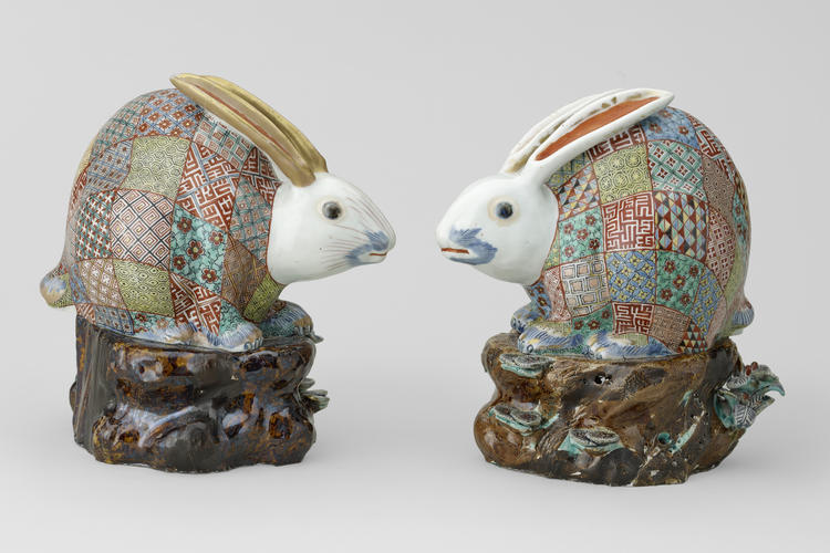 Master: Pair of pastille burners in the form of hares