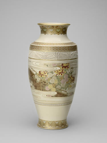 Master: Pair of vases
Item: Autumn