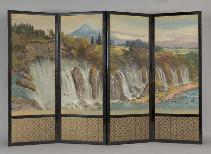 Folding screen Folding screen