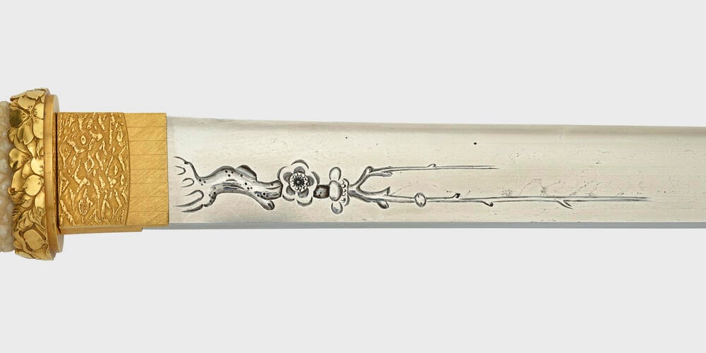 Master: Dagger (tant?) and scabbard Master: Dagger (tant?) and scabbard