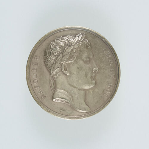 France. Medal commemorating the French army crossing the river Volga 1812 France. Medal commemorating the French army crossing the river Volga 1812