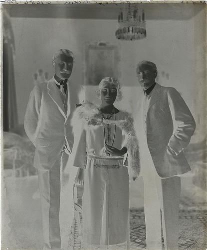 Lady Elizabeth Bowes-Lyon with the Earl of Strathmore and Lord Glamis, 20 April 1923 [Alexander Bassano Collection]
