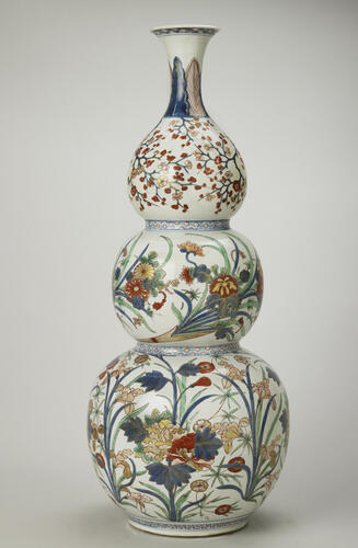 Large triple-gourd vase