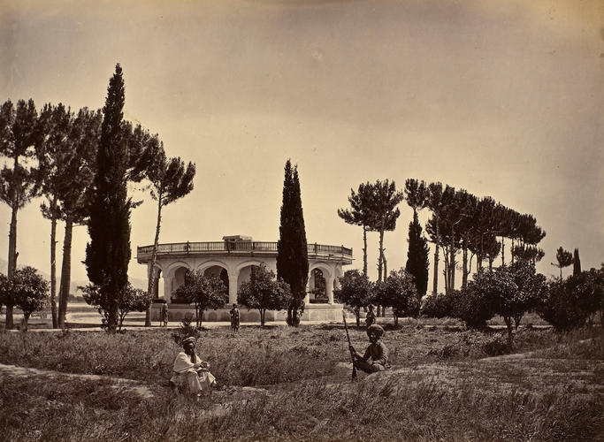 Garden in Jalalabad Garden in Jalalabad