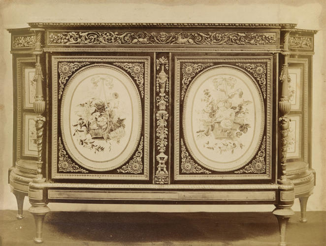 Sideboard Sideboard