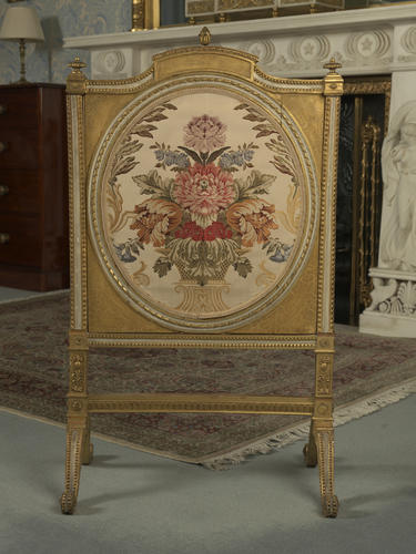 Fire screen