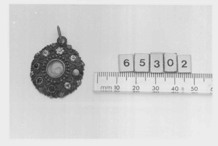 Pendant