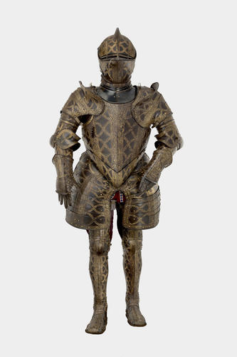 Armour garniture of Sir Christopher Hatton for the field, tourney, tilt and barriers Armour garniture of Sir Christopher Hatton for the field, tourney, tilt and barriers