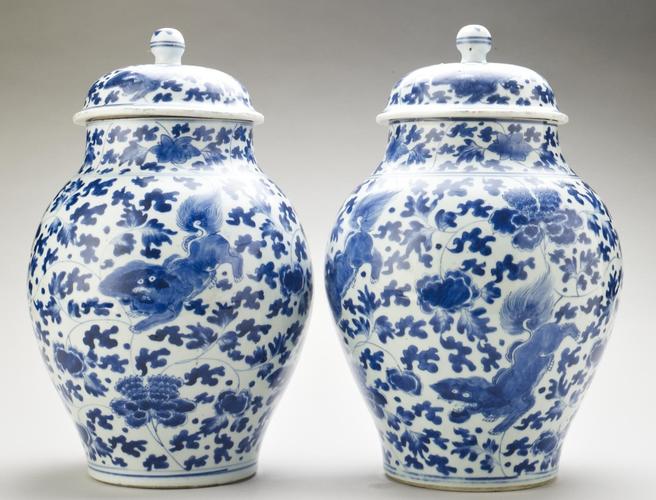 Master: Pair of jars and covers