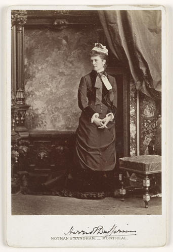 Hariot Hamilton-Temple-Blackwood, Marchioness of Dufferin and Ava (1843-1936)