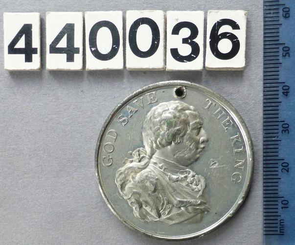 Medal commemorating the Golden Jubilee of the reign of King George III