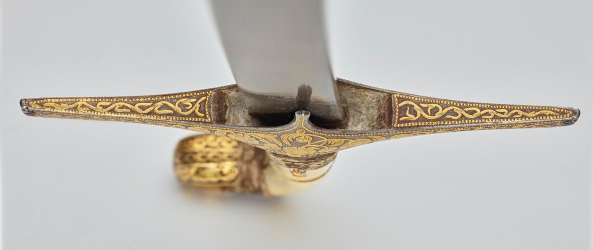Master: Sword (shamshir) and scabbard