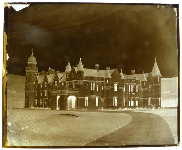 The New Castle at Balmoral under construction