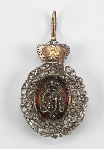 Family Order of King George IV. Badge. Originally belonged to Princess Augusta, Duchess of Cambridge Family Order of King George IV. Badge. Originally belonged to Princess Augusta, Duchess of Cambridge