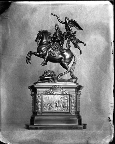 Glass plate negative of a bronze Glass plate negative of a bronze