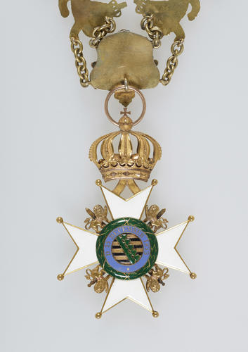 Saxe-Ernestine House Order. Collar with badge