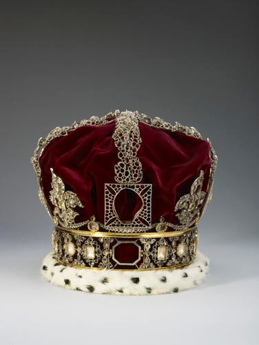 Queen Victoria's Imperial State Crown Frame