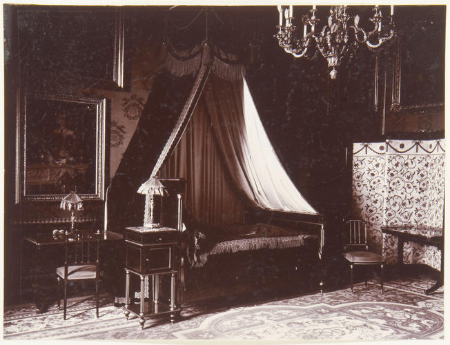 Queen's Closet, 1903 Queen's Closet, 1903