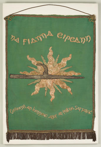 Na Fianna Eireann banner
