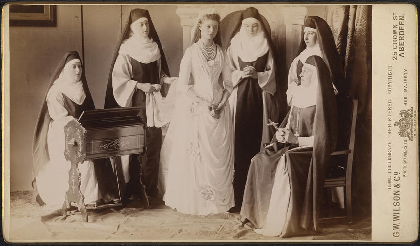 Balmoral Tableaux-Vivants: 'Novice' Balmoral Tableaux-Vivants: 'Novice'