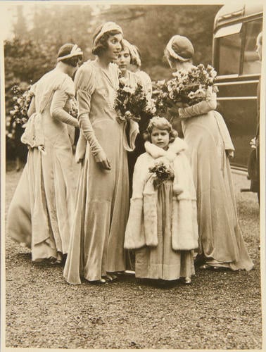Princess Elizabeth and the bridesmaids Princess Elizabeth and the bridesmaids