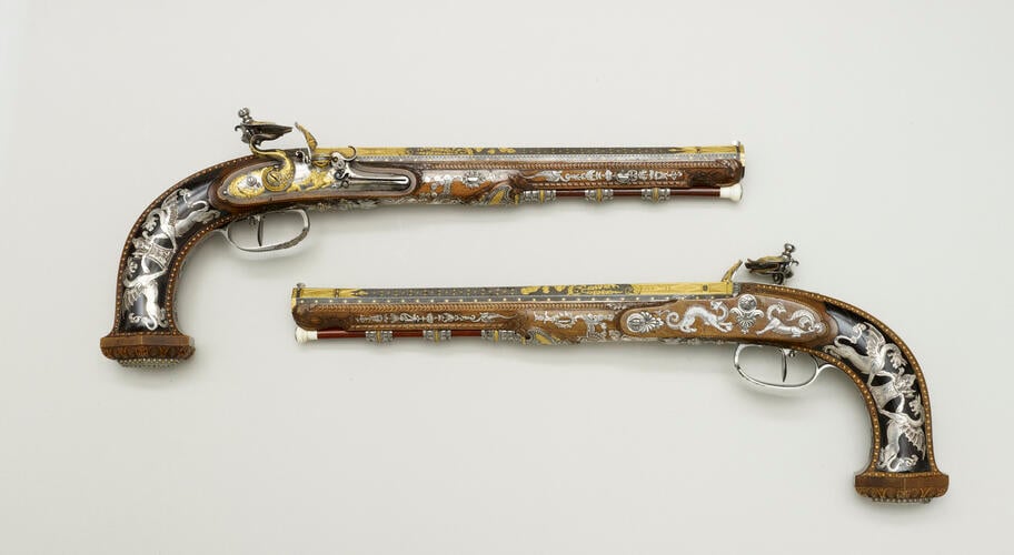 Master: Pair of Pistols