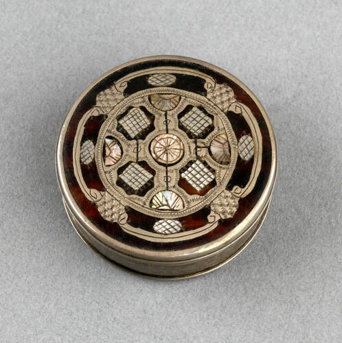 Patch box