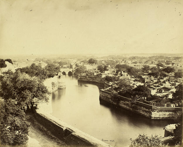 General view, Bhurtpore: Prince of Wales Tour of India 1875-6 (vol. 4) General view, Bhurtpore: Prince of Wales Tour of India 1875-6 (vol. 4)