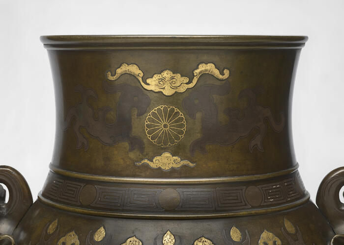 Master: Pair of vases
Item: Vase Master: Pair of vases
Item: Vase
