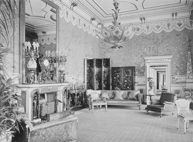 The Yellow Drawing Room. [Buckingham Palace 1632-1914 State Apartments]