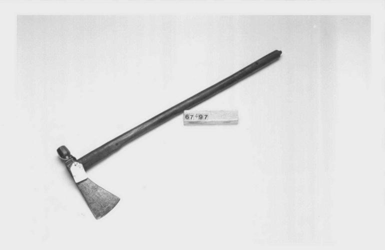 Axe