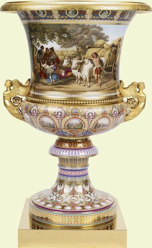 Vase of campana form