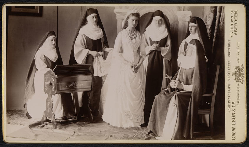 Balmoral Tableaux-Vivants: 'Novice' Balmoral Tableaux-Vivants: 'Novice'