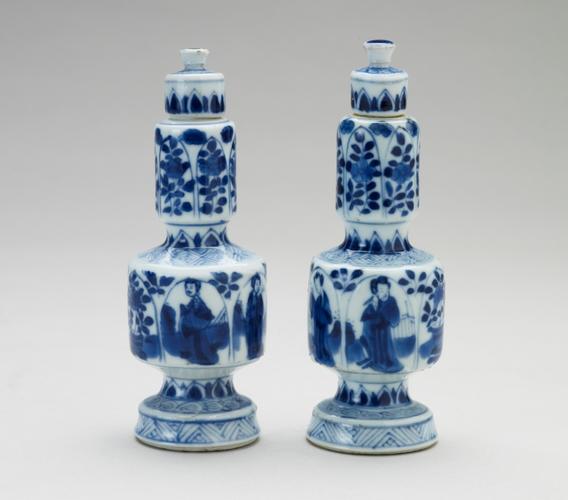 Pair of vases and covers
