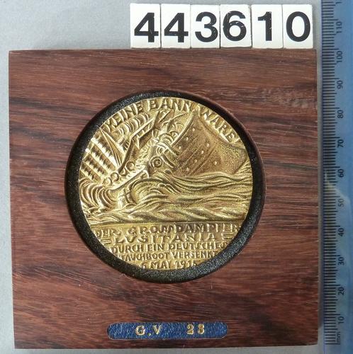 English copy of the German satirical medal commemorating the sinking of the S. S. Lusitania English copy of the German satirical medal commemorating the sinking of the S. S. Lusitania