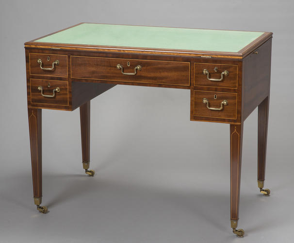 Writing table