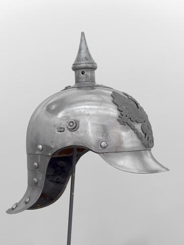 Curassier helmet