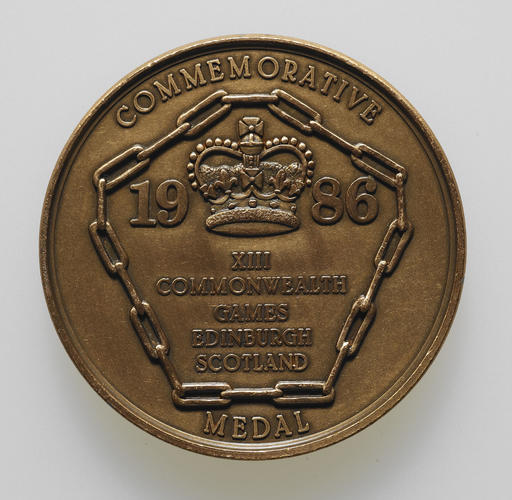 Medal commemorating the XIII Commonwealth Games held in Scotland, 1986