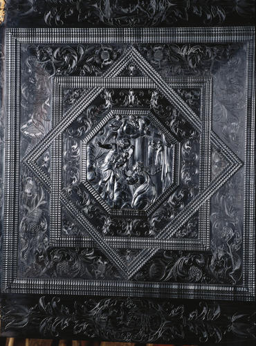 Cabinet-on-stand Cabinet-on-stand