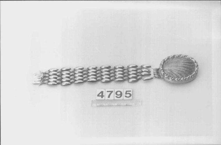 Bracelet containing a miniature of Ernest, Hereditary Prince of Saxe-Coburg-Gotha, (1818-93), later Ernest II, Duke of Saxe-Coburg-Gotha and Prince Albert of Saxe-Coburg-Gotha (1819-61)