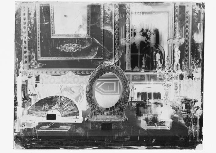 Glass plate negative of a display of gifts in the White Drawing Room Glass plate negative of a display of gifts in the White Drawing Room