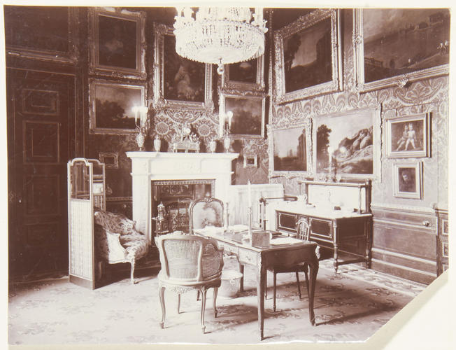 King's Closet, June 1905
