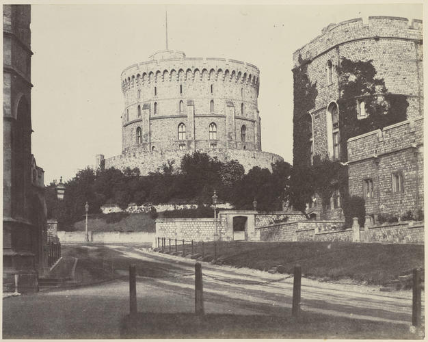 View of the Round Tower and King Henry III Tower