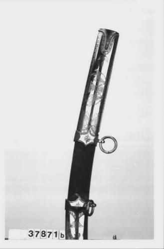 Master: Sabre and scabbard