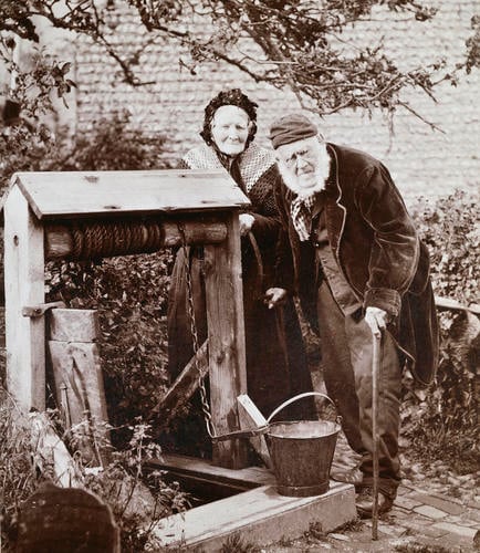 Mr John Moore and his wife Jane, married for seventy years