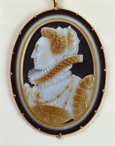 Elizabeth I