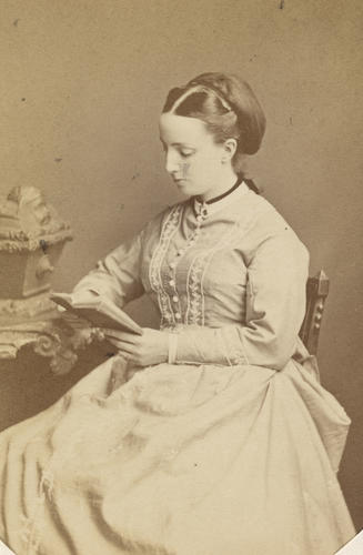 Lady Victoria Buxton, daughter of Lady Gainsborough. [Photographs, English Portraits. Volume 70. ]