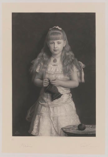 [Queen Marie of Romania as Princess of Edinburgh]