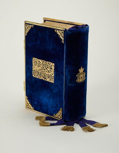 The Book of Common Prayer, and administration of The Sacraments . .