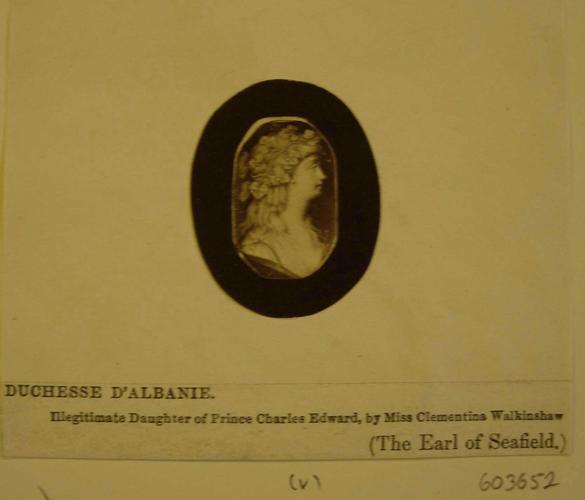 DUCHESSE D'ALBANIE